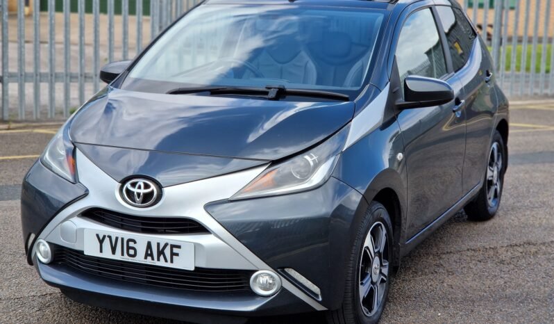 TOYOTA AYGO 2016 full